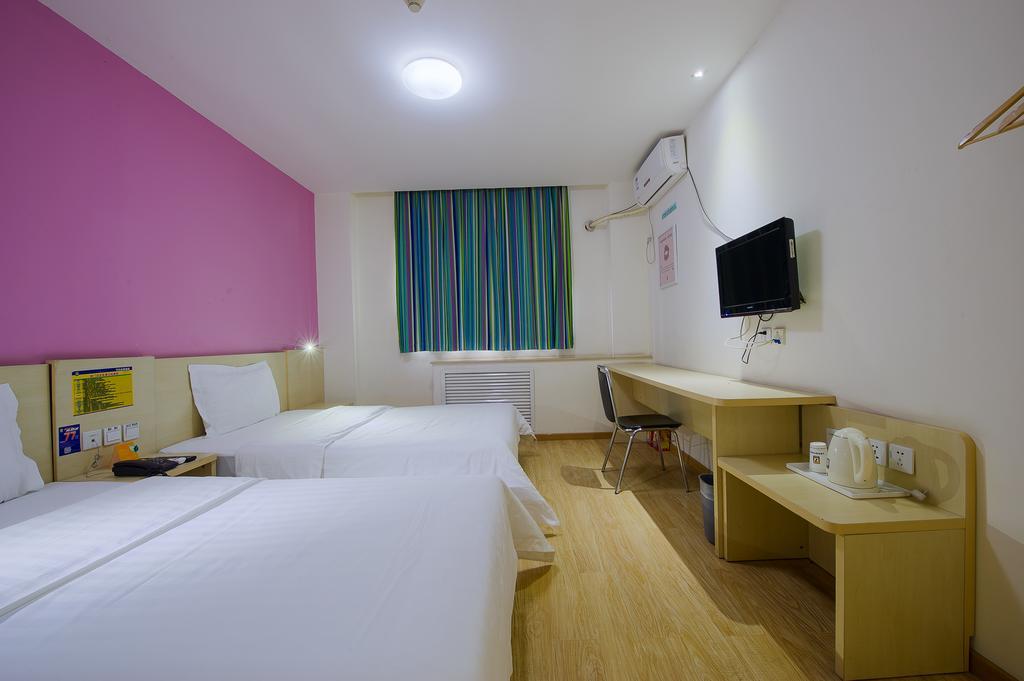 7Days Inn Changsha Jingwanzi International Furniture Square Buitenkant foto
